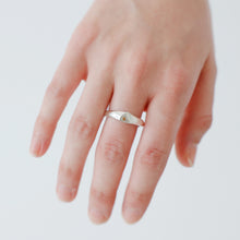 画像をギャラリービューアに読み込む, 【VALIS】3rd Anniversary TALK VOICEリング NINA ver./VALIS 3rd Anniv.