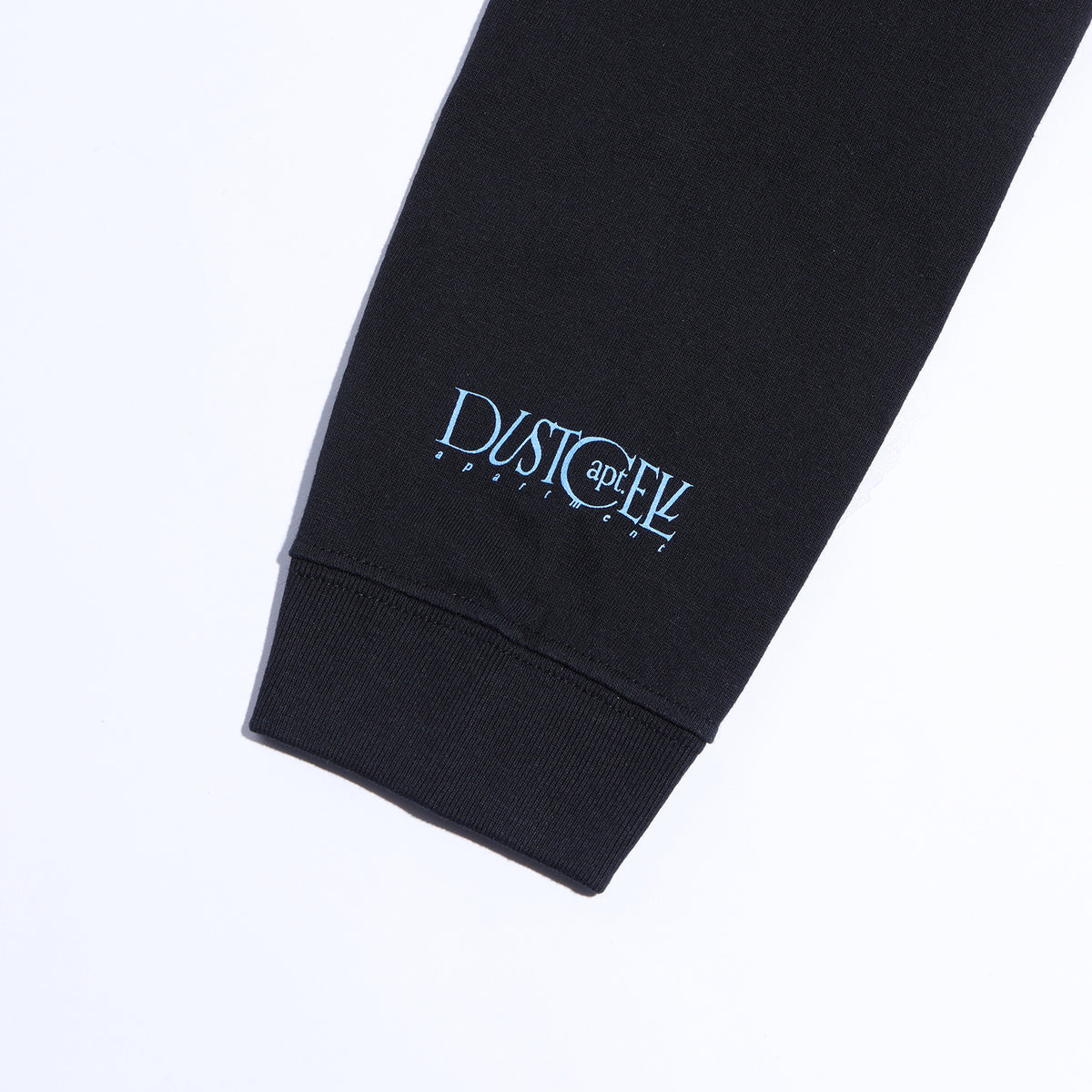 【DUSTCELL】「DUSTCELL apt.」ロングスリーブTシャツ/BLACK/EXHIBITION「DUSTCELL apt. -apartment- 」OFFICIAL GOODS