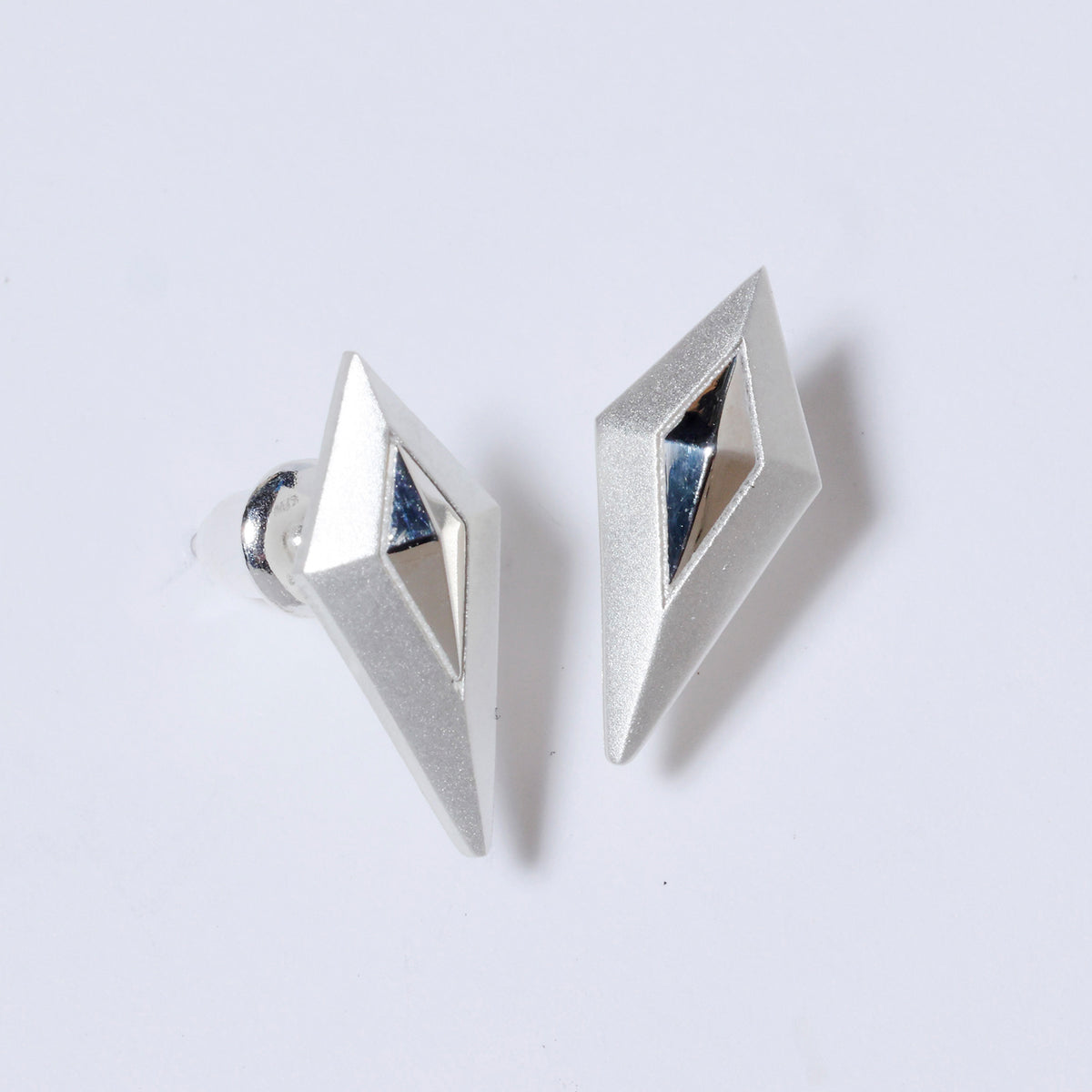 【理芽】Replica GOODS「CHOCOLATE LIVE 3」ピアス 理芽】Replica Costume Pierced Earrings／3rd Cover Live Album