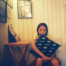 画像をギャラリービューアに読み込む, 【春猿火】KMNZ×春猿火クッションカバー/「COTD展」