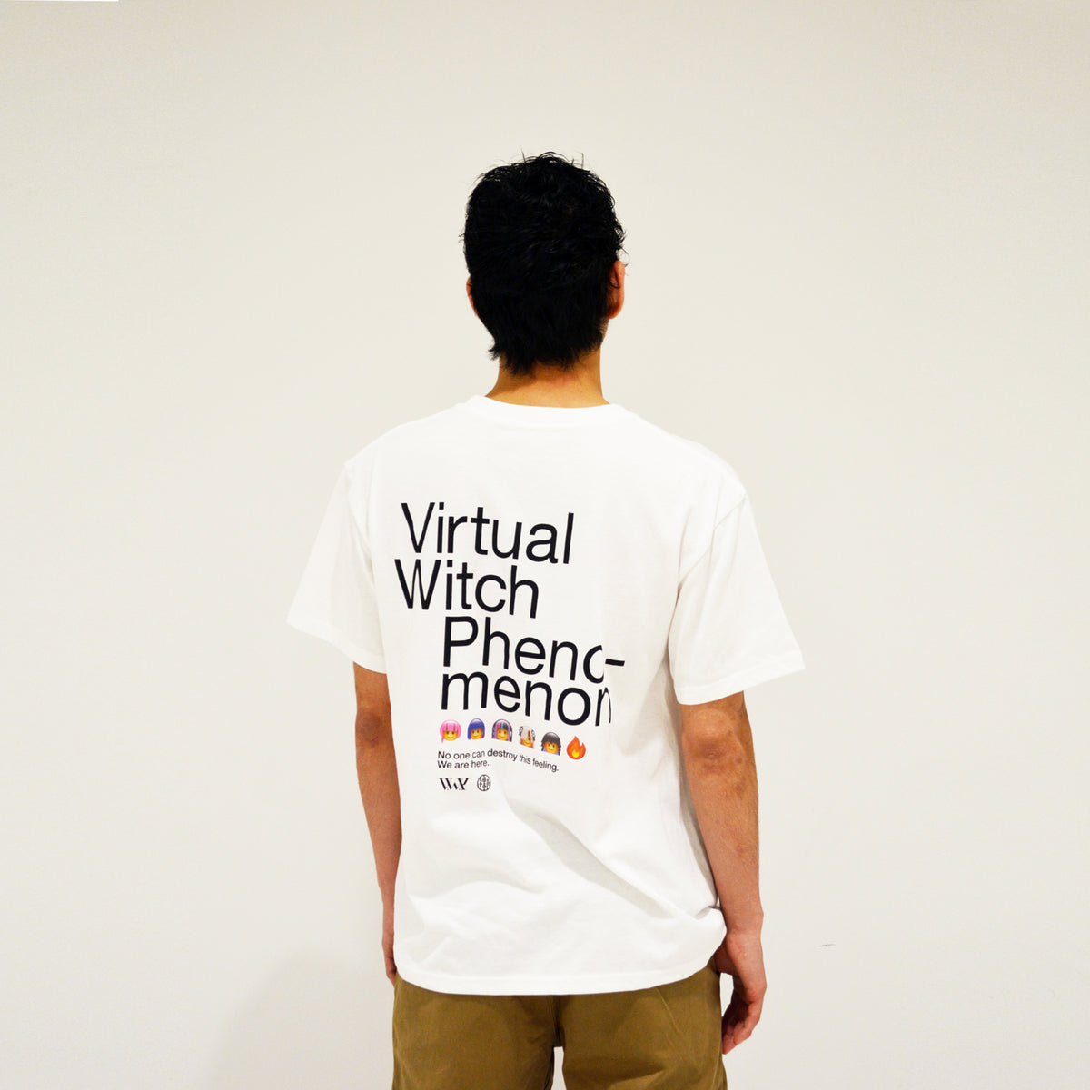 【V.W.P】EMOJI Tシャツ/V.W.P展