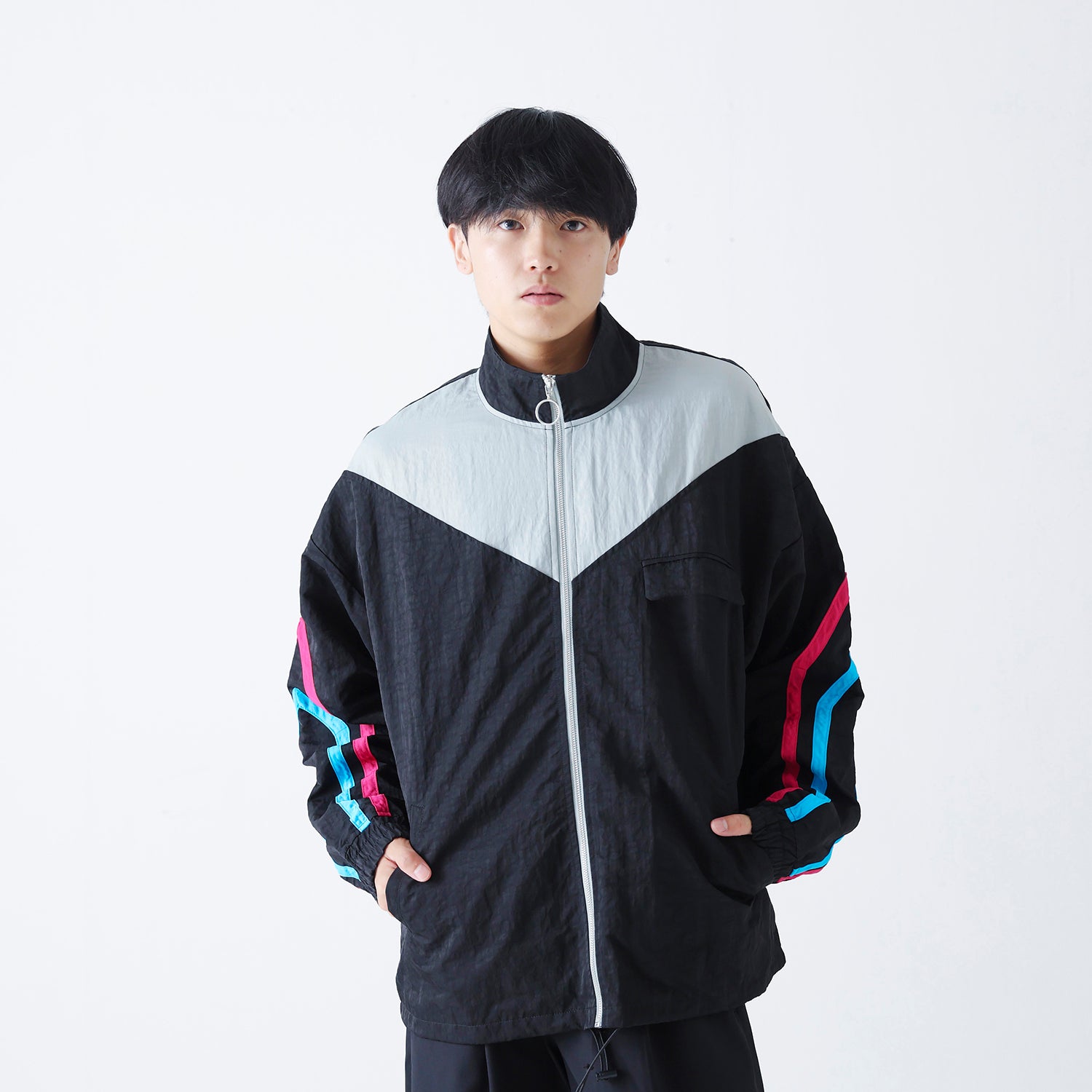 春猿火×ヰ世界情緒】H&I Track Jacket by HARUI（特典ポストカード付き