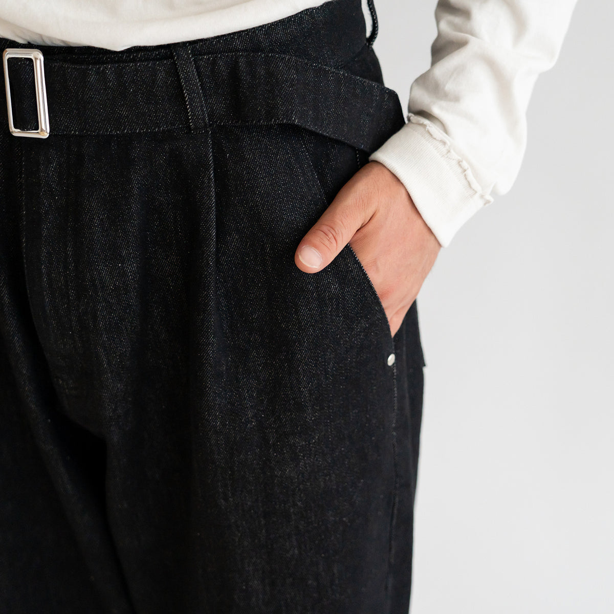 【V.W.P】V.W.P BLACK DENIM PANTS 理芽 model／4th ONE-MAN LIVE「現象Ⅳ -反転運命-」OFFICIAL GOODS 第二弾