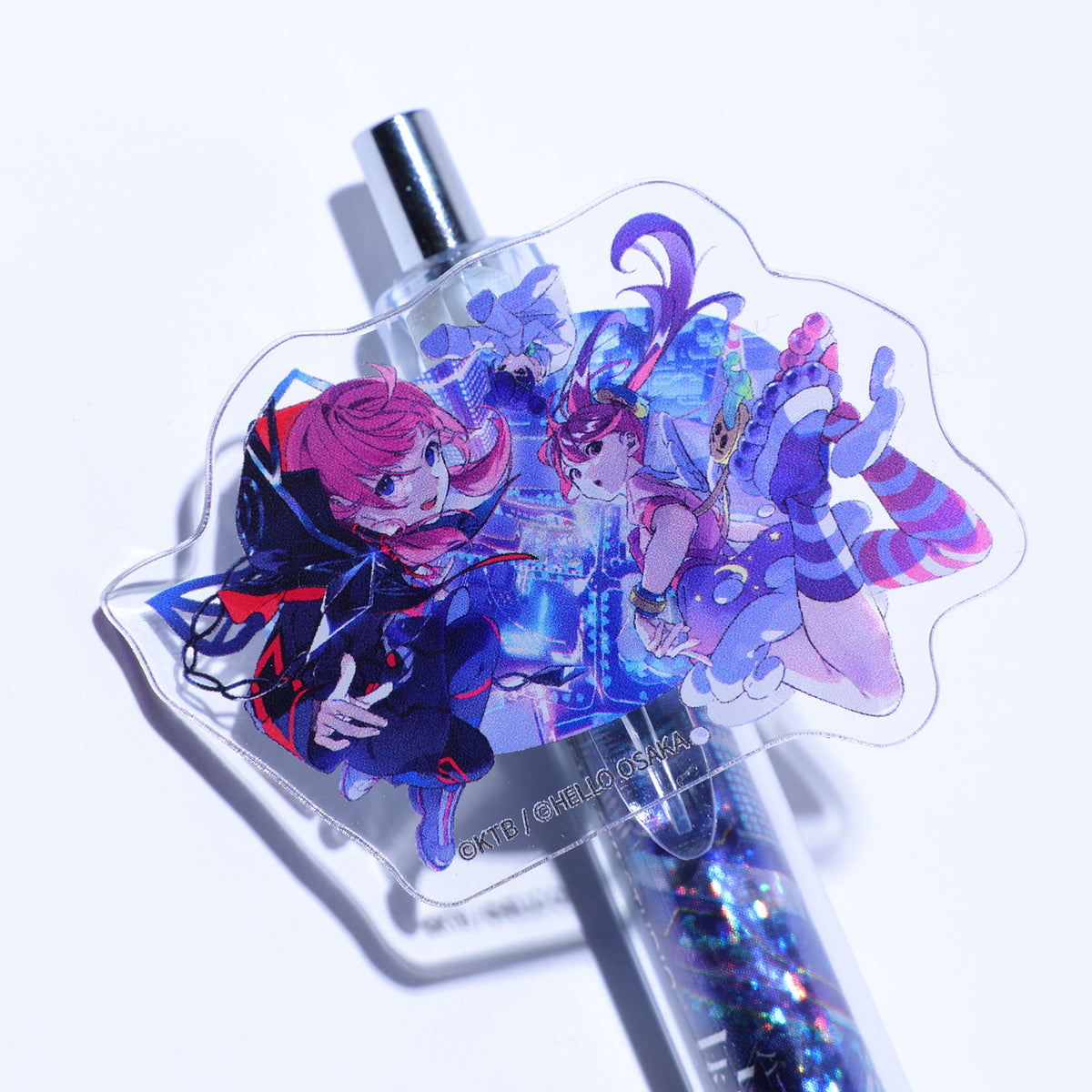 【KAMITSUBAKI STUDIO×HELLO OSAKA】「魔女謎解」KVプレート付きボールペン／KAMITSUBAKI STUDIO presents バーチャル謎解きミステリー「魔女謎解」with HELLO OSAKA OFFICIAL GOODS