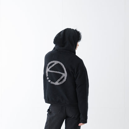 【幸祜】LOGO ZIP HOODIE／BLACK／MAISON KOKO pre open
