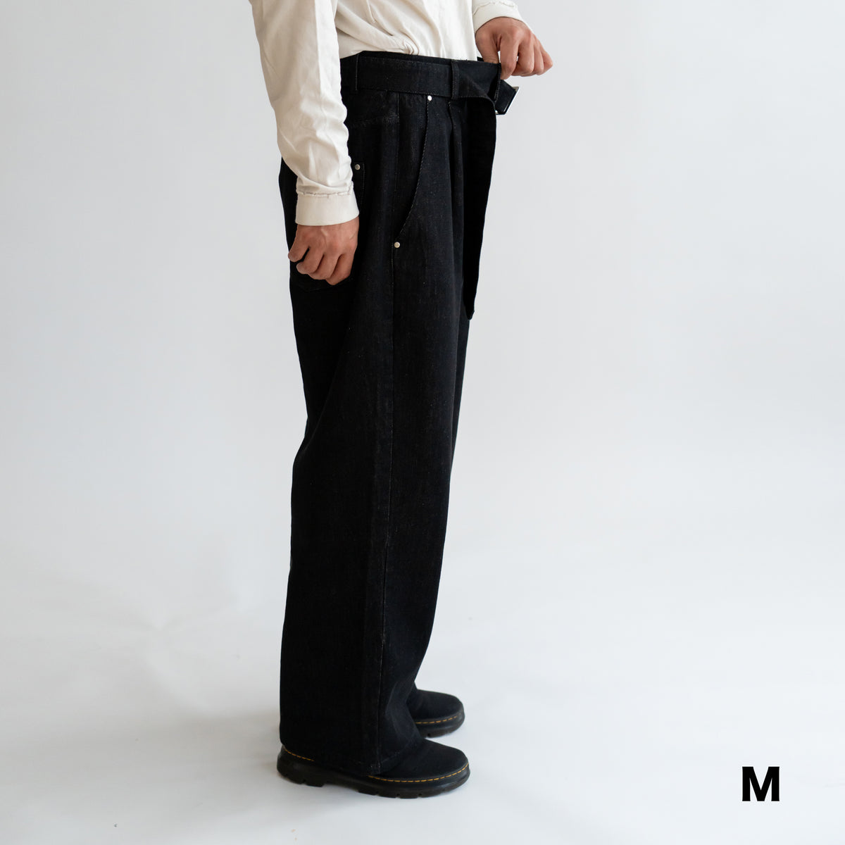 【V.W.P】V.W.P BLACK DENIM PANTS 理芽 model／4th ONE-MAN LIVE「現象Ⅳ -反転運命-」OFFICIAL GOODS 第二弾