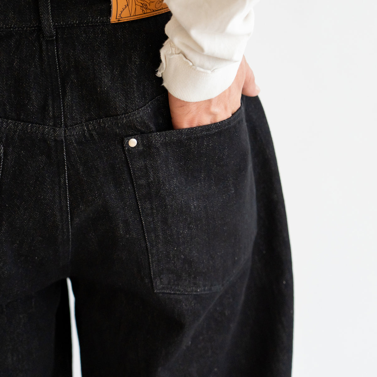 【V.W.P】V.W.P BLACK DENIM PANTS 理芽 model／4th ONE-MAN LIVE「現象Ⅳ -反転運命-」OFFICIAL GOODS 第二弾