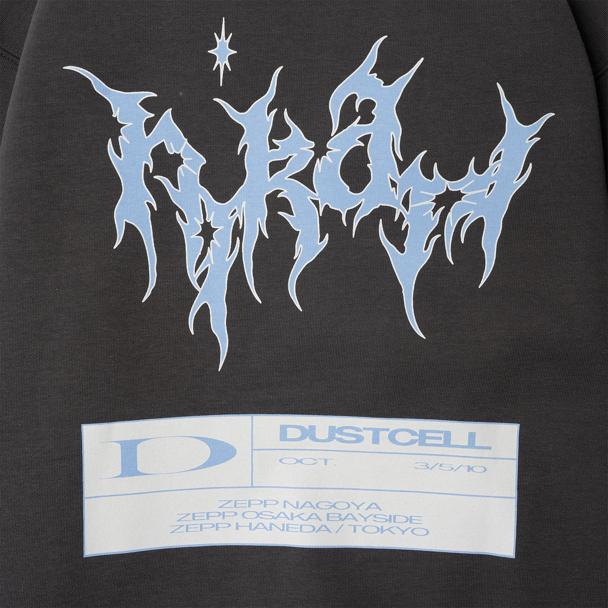 【DUSTCELL】「光」グラフィッククルーネックスウェット／DARK GRAY／DUSTCELL TOUR 2024「光」第二弾