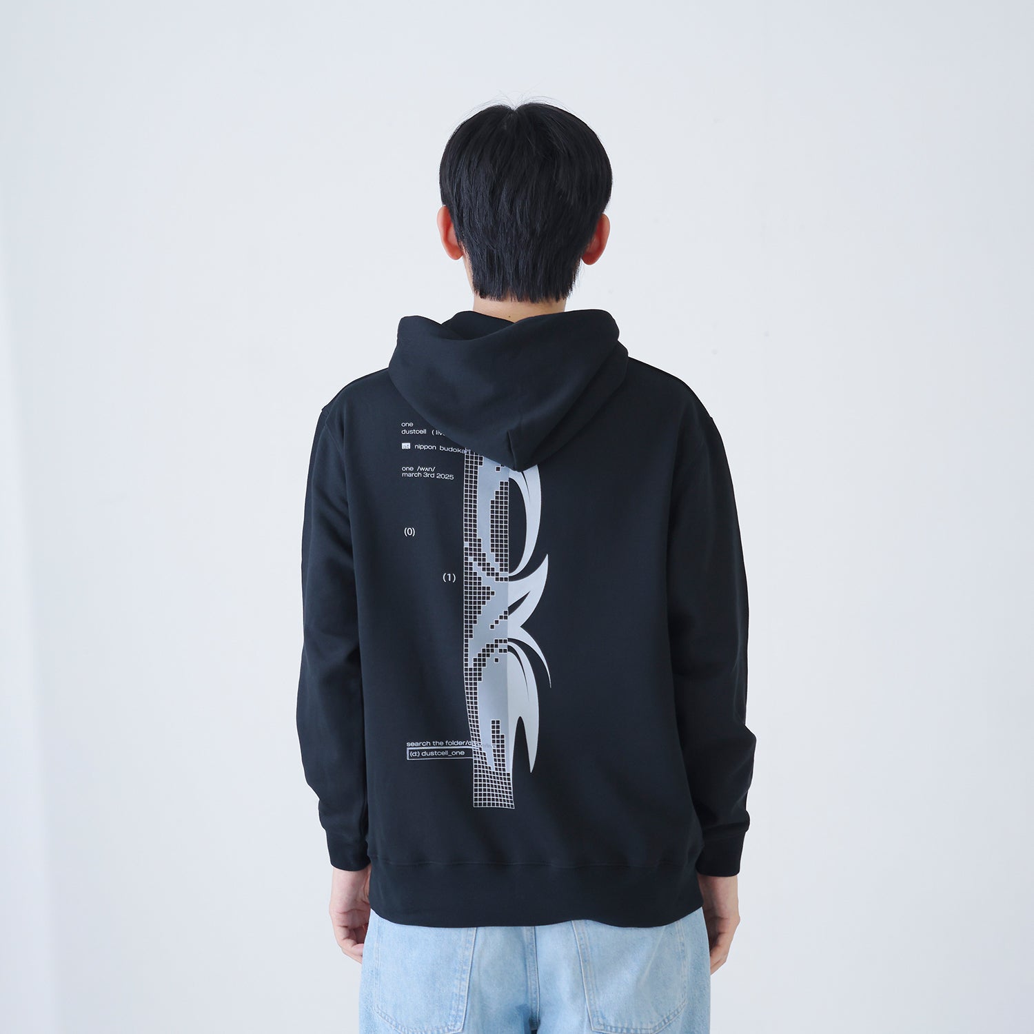 DUSTCELL】「ONE」グラフィックフーディ／BLACK／DUSTCELL LIVE「ONE