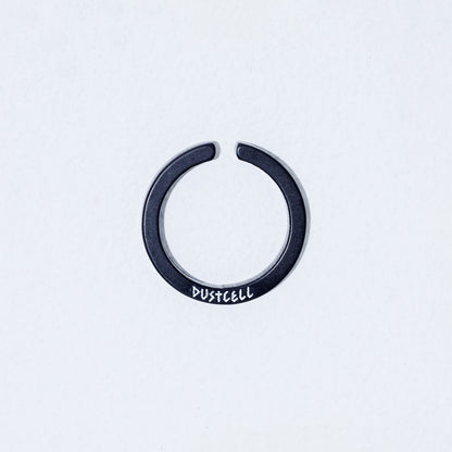 【DUSTCELL】ロゴモチーフイヤーカフ 2個セット／Blu-ray「ROUND TRIP」＆ 4th Anniversary OFFICIAL GOODS