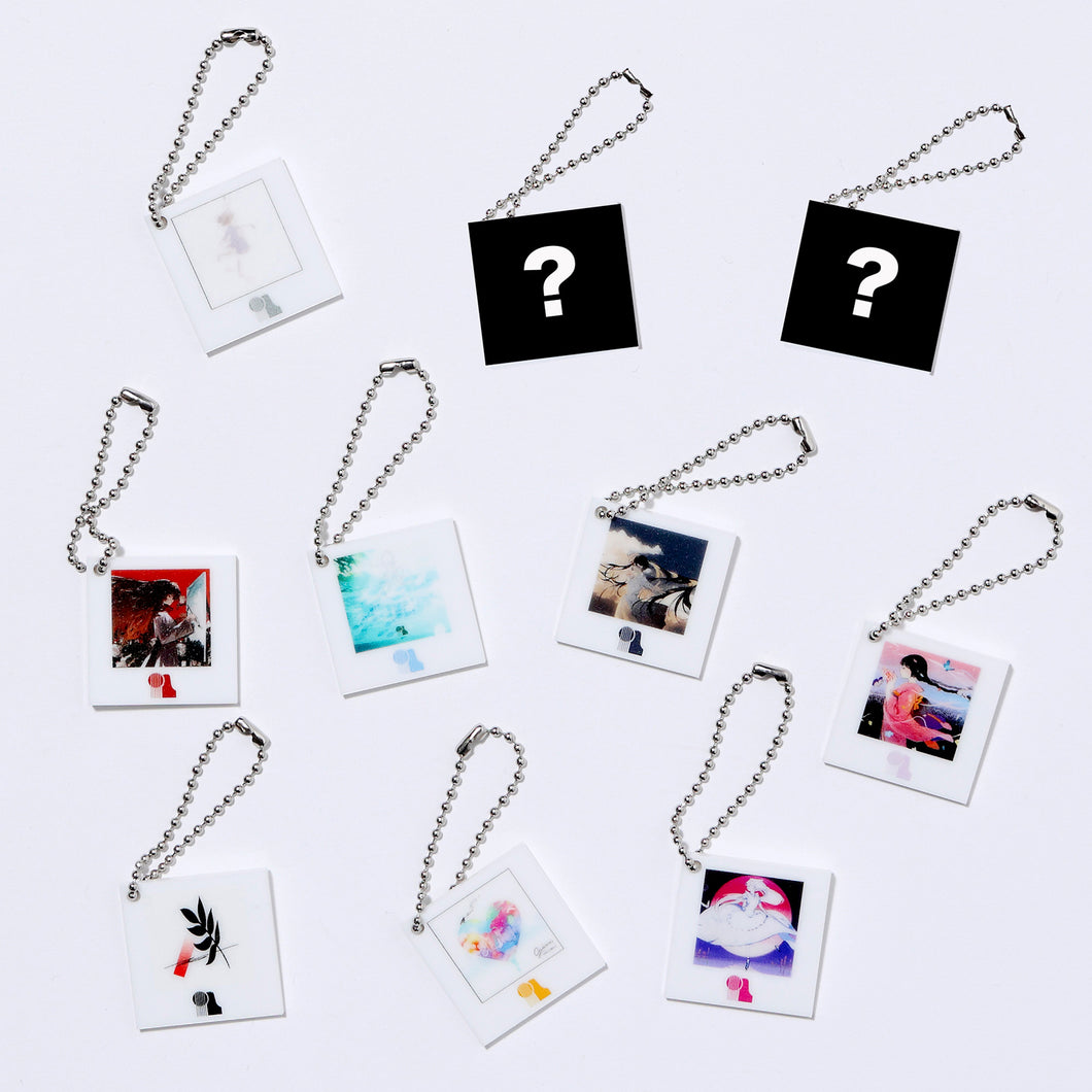 【Guiano】ランダムジャケットキーホルダー／Tour 2026「The Sky」OFFICIAL GOODS