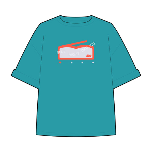 【明透】［4周年記念］「ブルーナイトダーリン」MV再現Tシャツ ／2nd ONE-MAN LIVE「BIRTH」& 4周年記念イベント「さまーすくーる ASCHOOL!」official goods